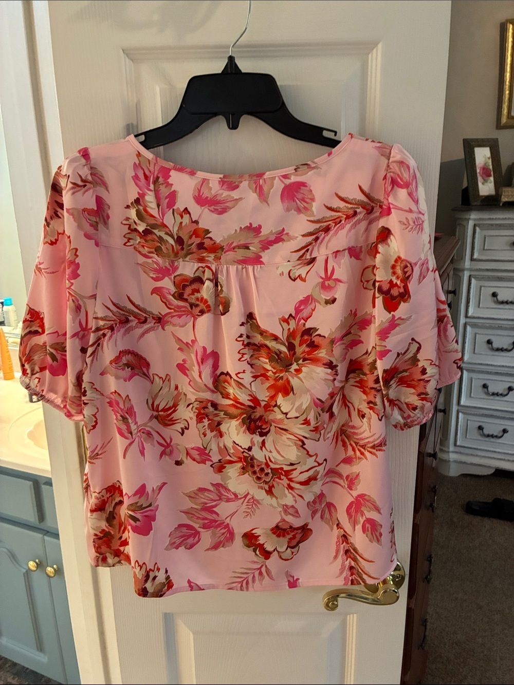 NWT Talbots Pink Floral Satin Charmeuse Blouse SZ MP Current 2026 - Picture 5 of 5